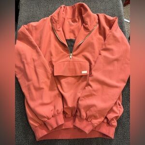 Halo Coral Formation Jogger Top Scrub- Size S